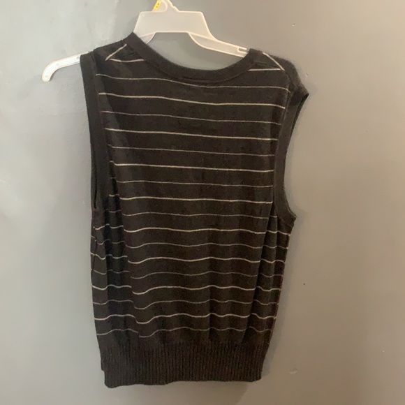 AE cardigan vest - Picture 2 of 3